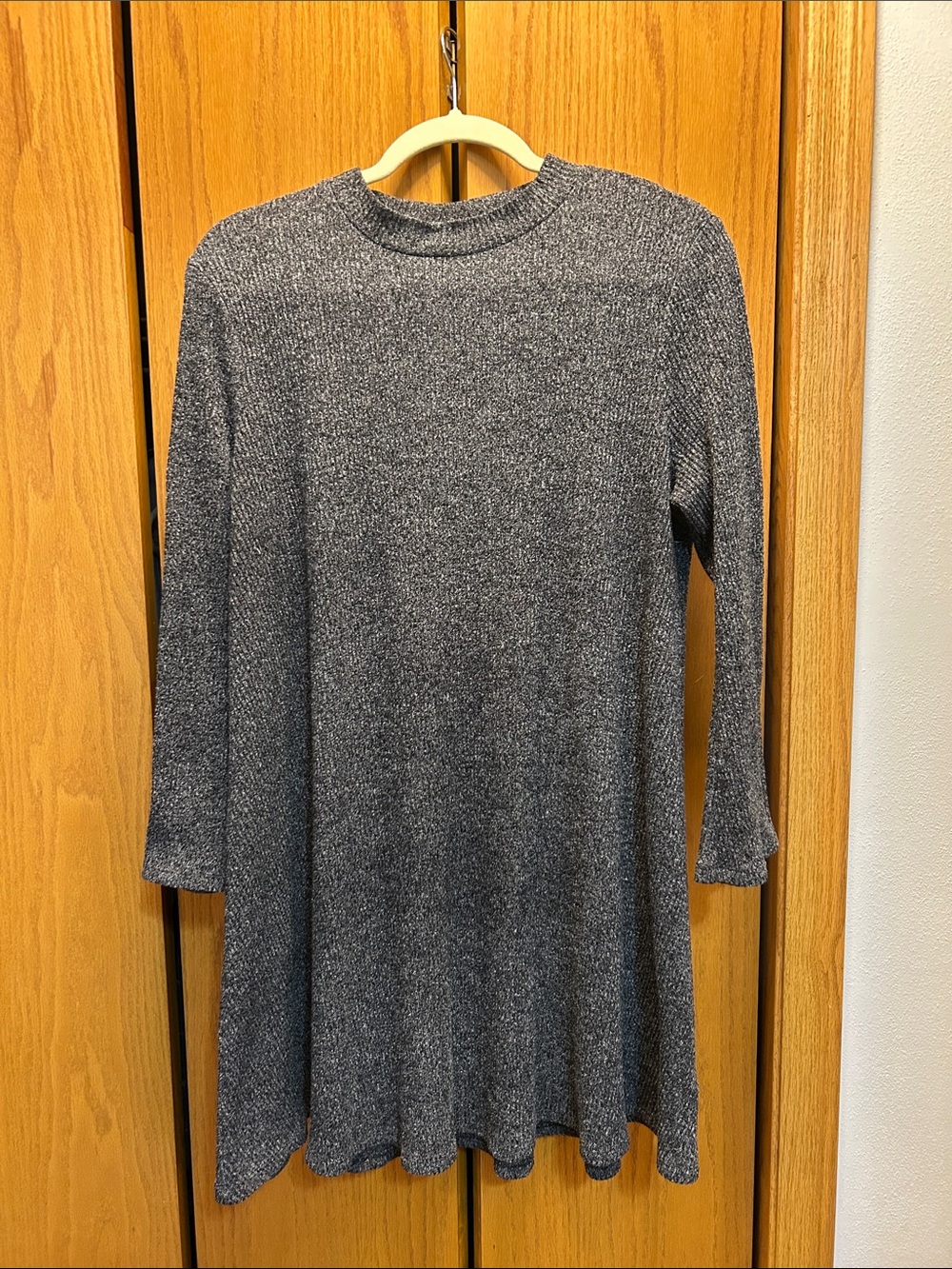 Old Navy Heather Gray Long-Sleeve Knit Swing Dress